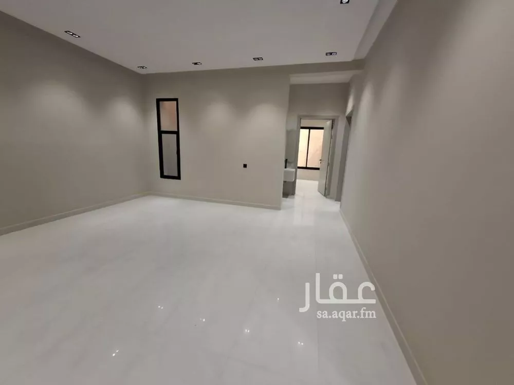 5 bedroom floor in Al Janadriyah 11