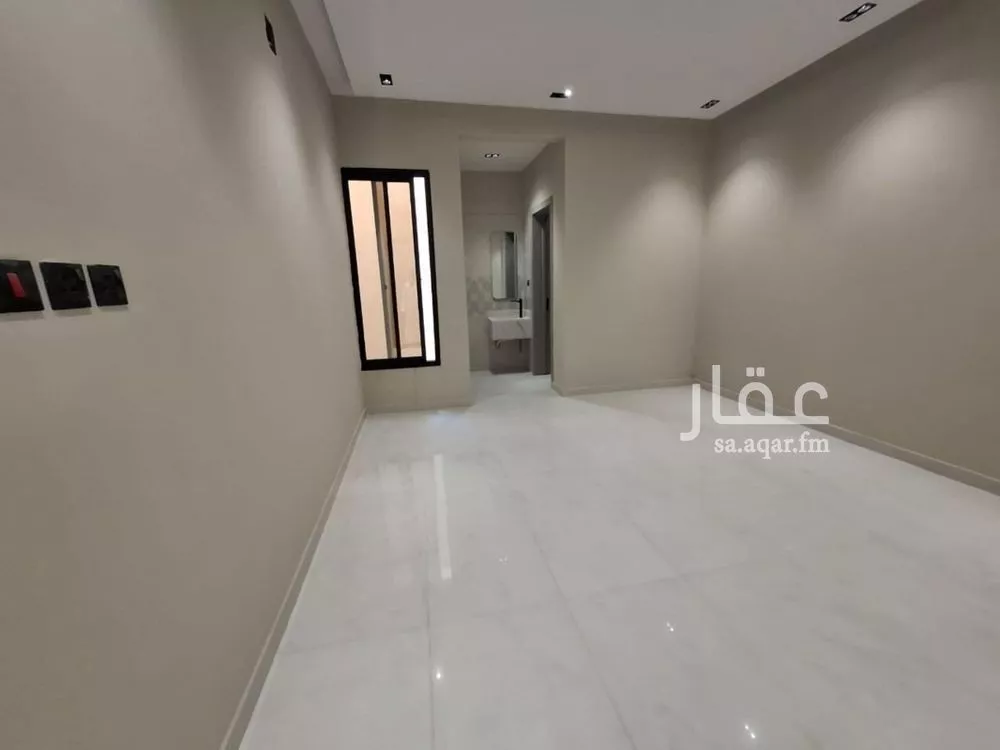 5 bedroom floor in Al Janadriyah 12
