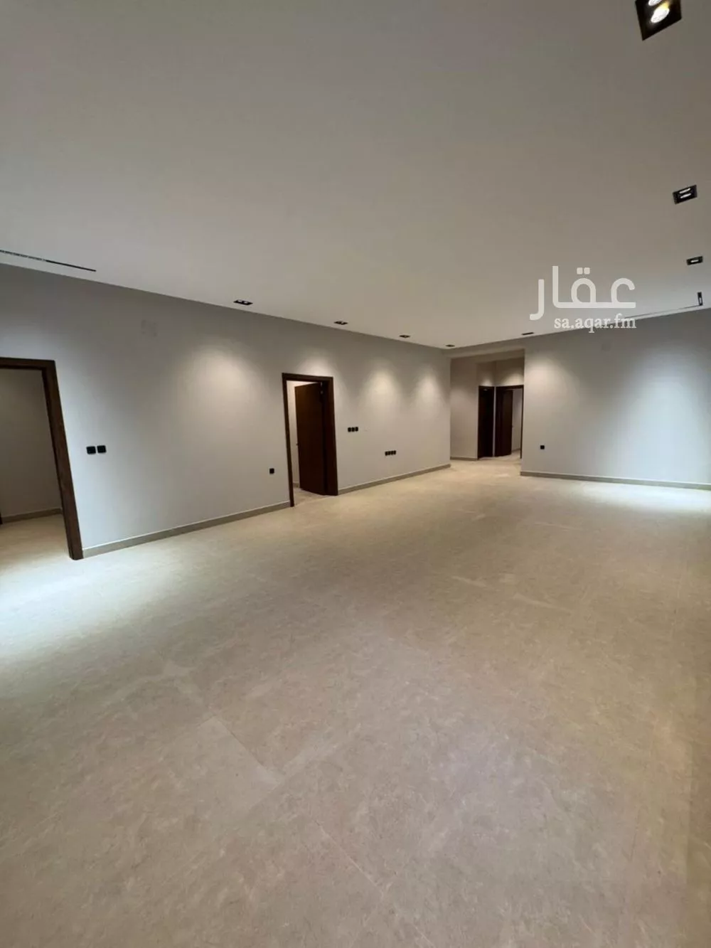 4 bedroom floor in Qurtubah 5
