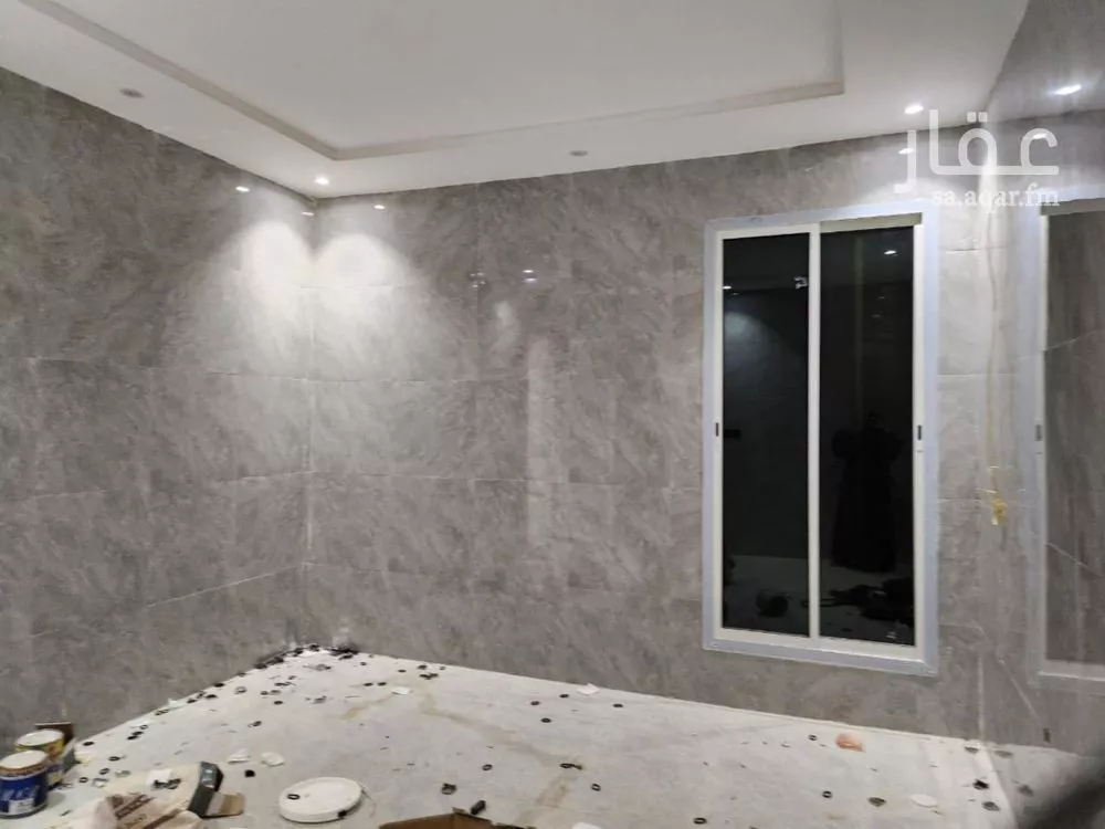 3 bedroom floor in Tuwaiq 6