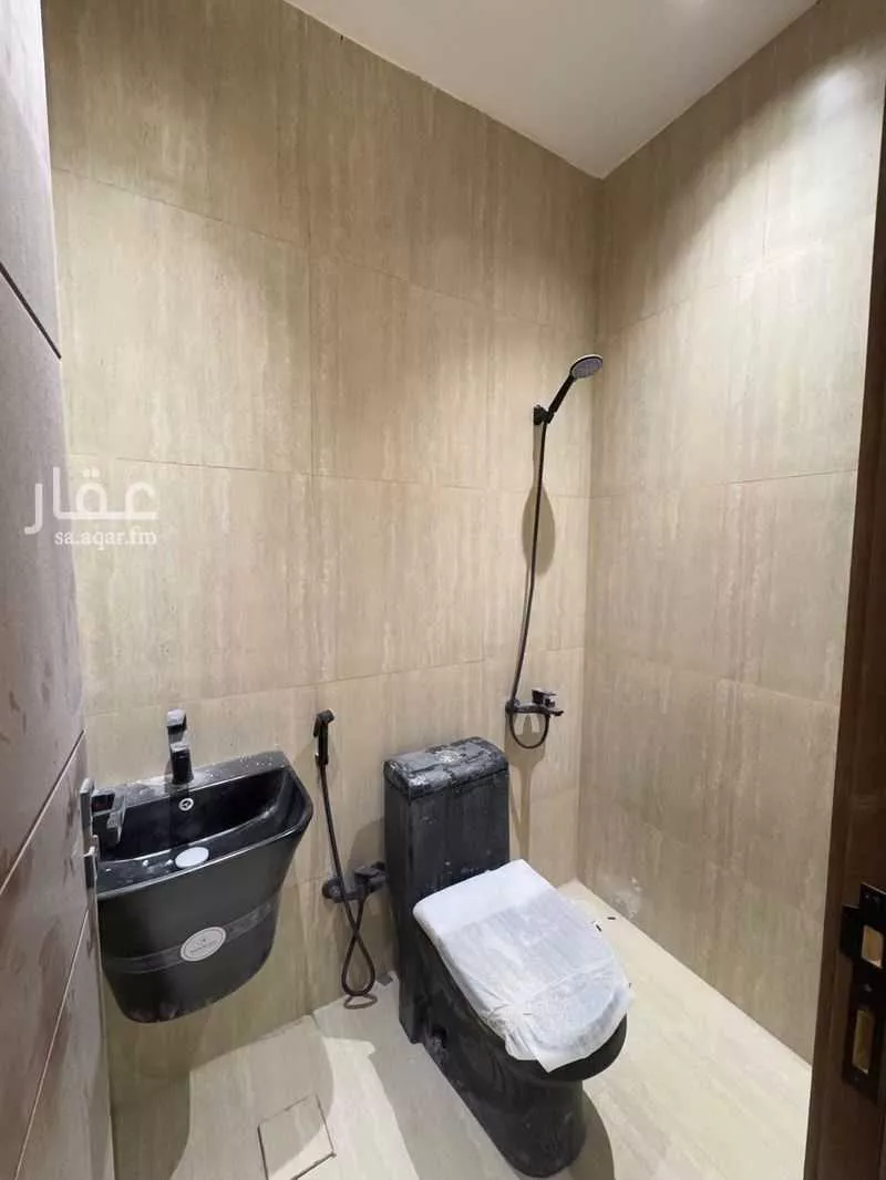 دور 4 غرف في النرجس 15
