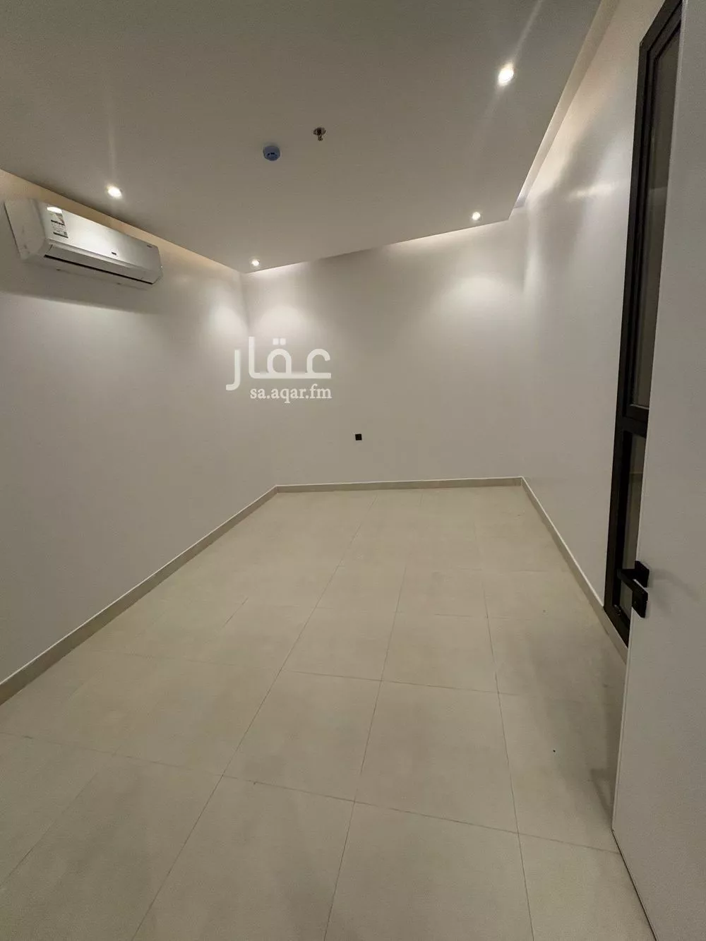 3 bedroom apartment in Granada, Riyadh 4