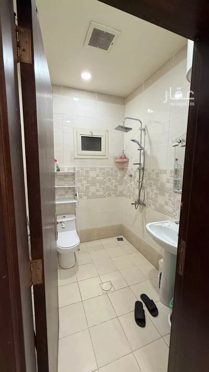 3 bedroom apartment in Al Rawabi, Riyadh 6