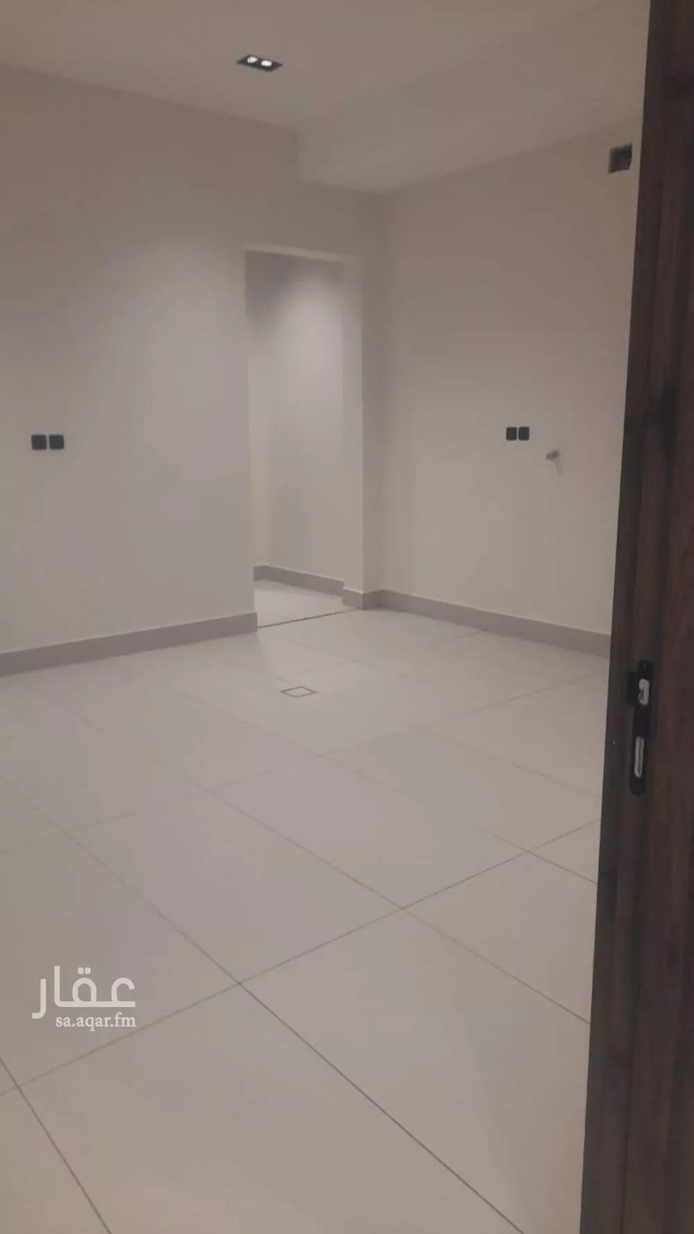 3 bedroom floor in Al Khaleej 2
