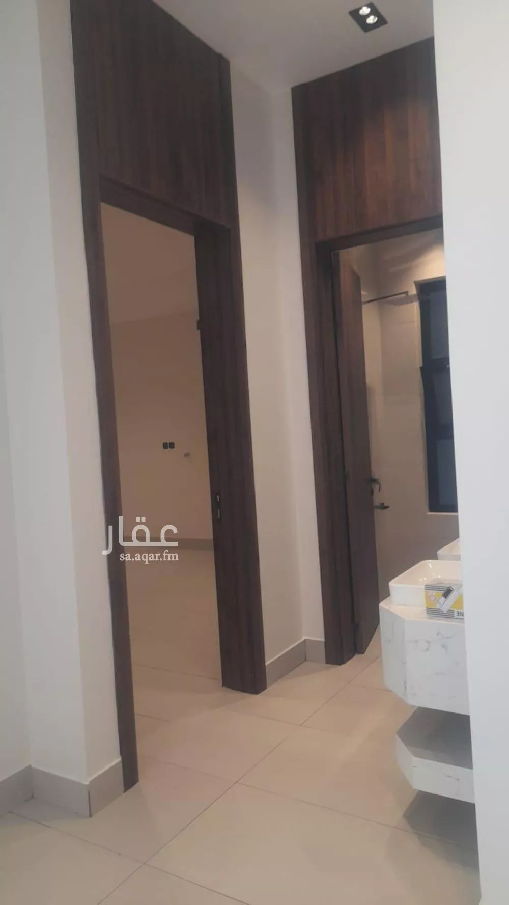 3 bedroom floor in Al Khaleej 10
