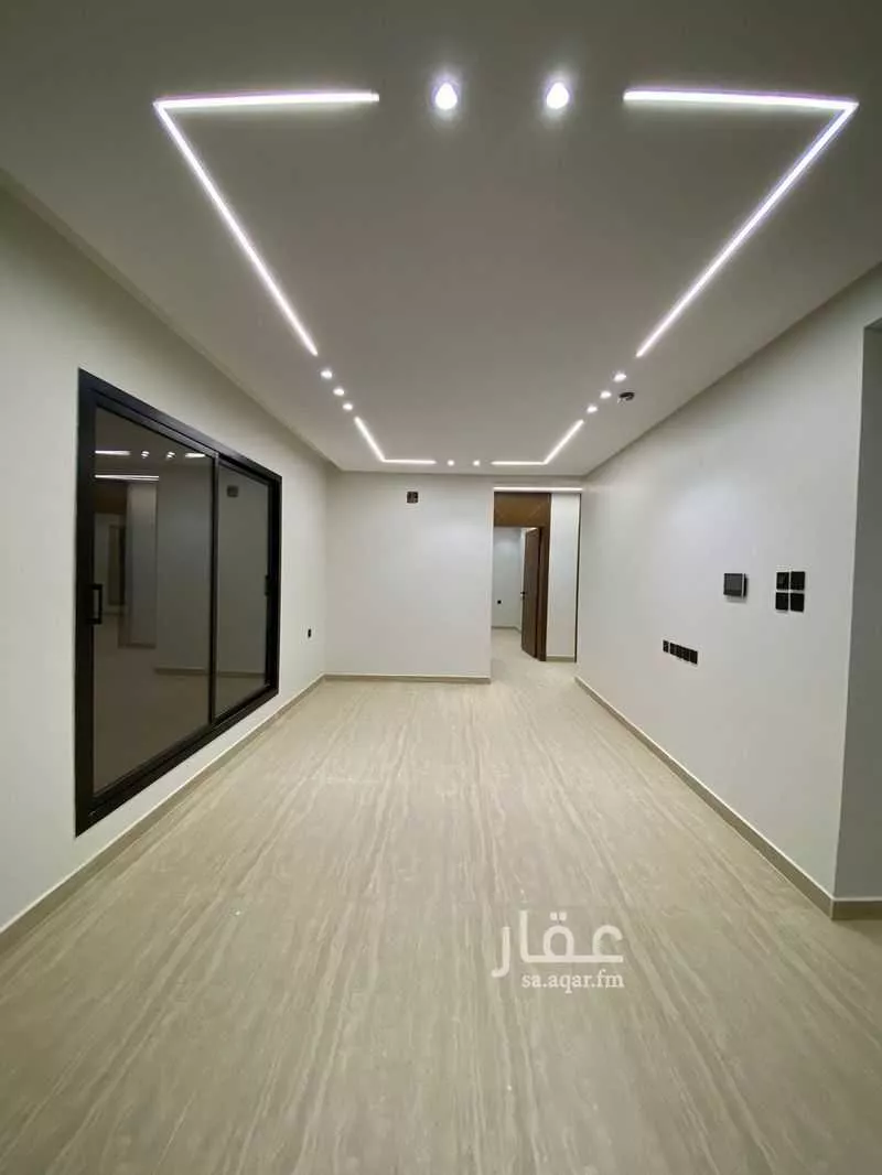 8 bedroom floor in Tuwaiq 11