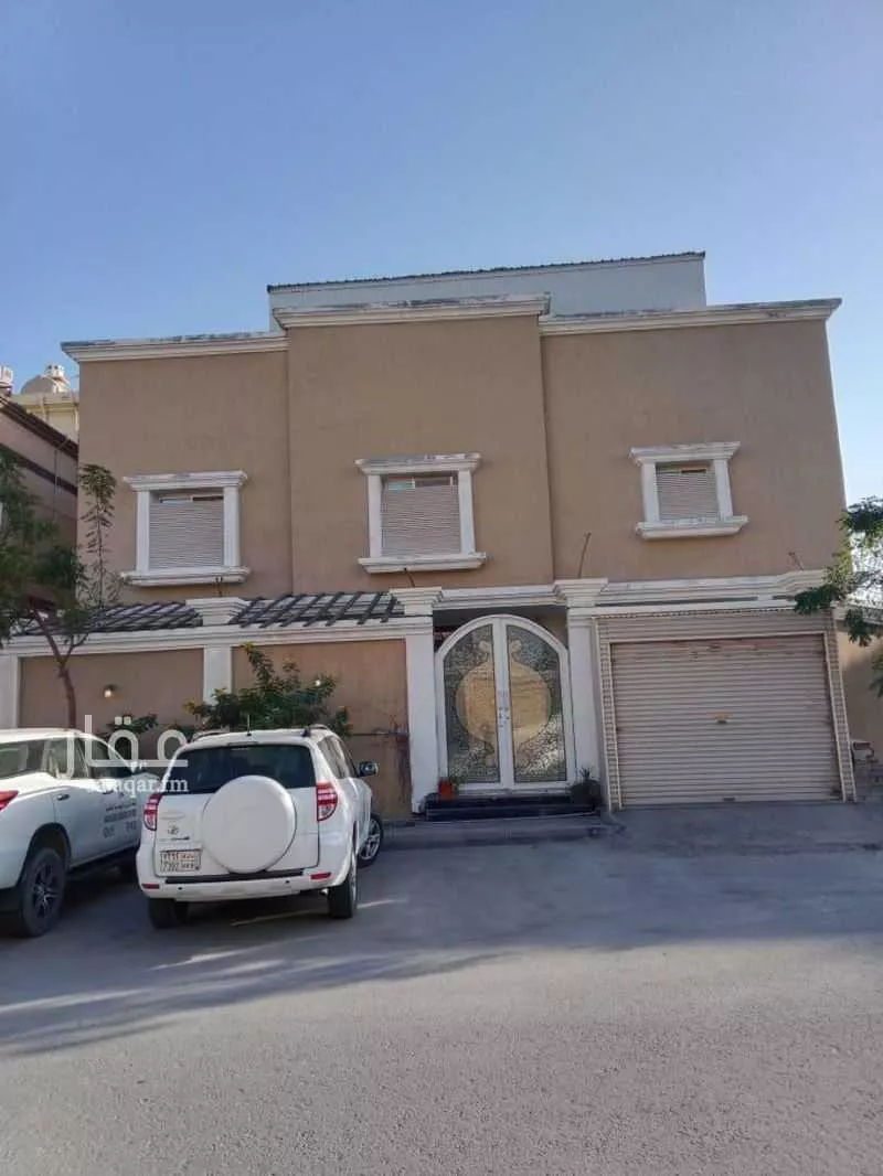 8 bedroom building in Al Shiraa, Eastern Province