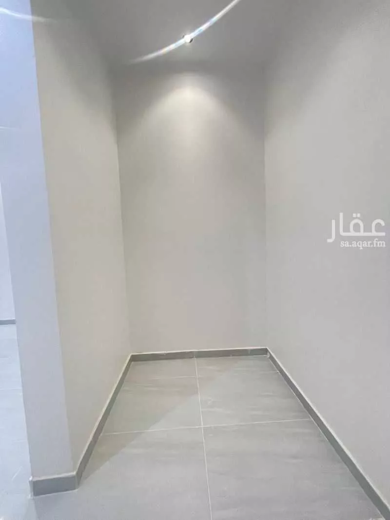 دور 7 غرف في الشرق 16