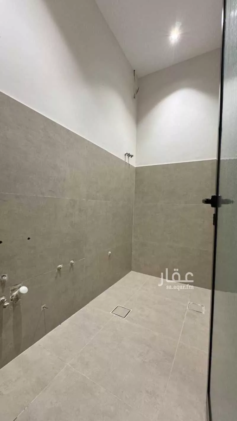 3 bedroom floor in As Suwaidi 15