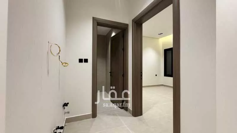 3 bedroom floor in As Suwaidi 10