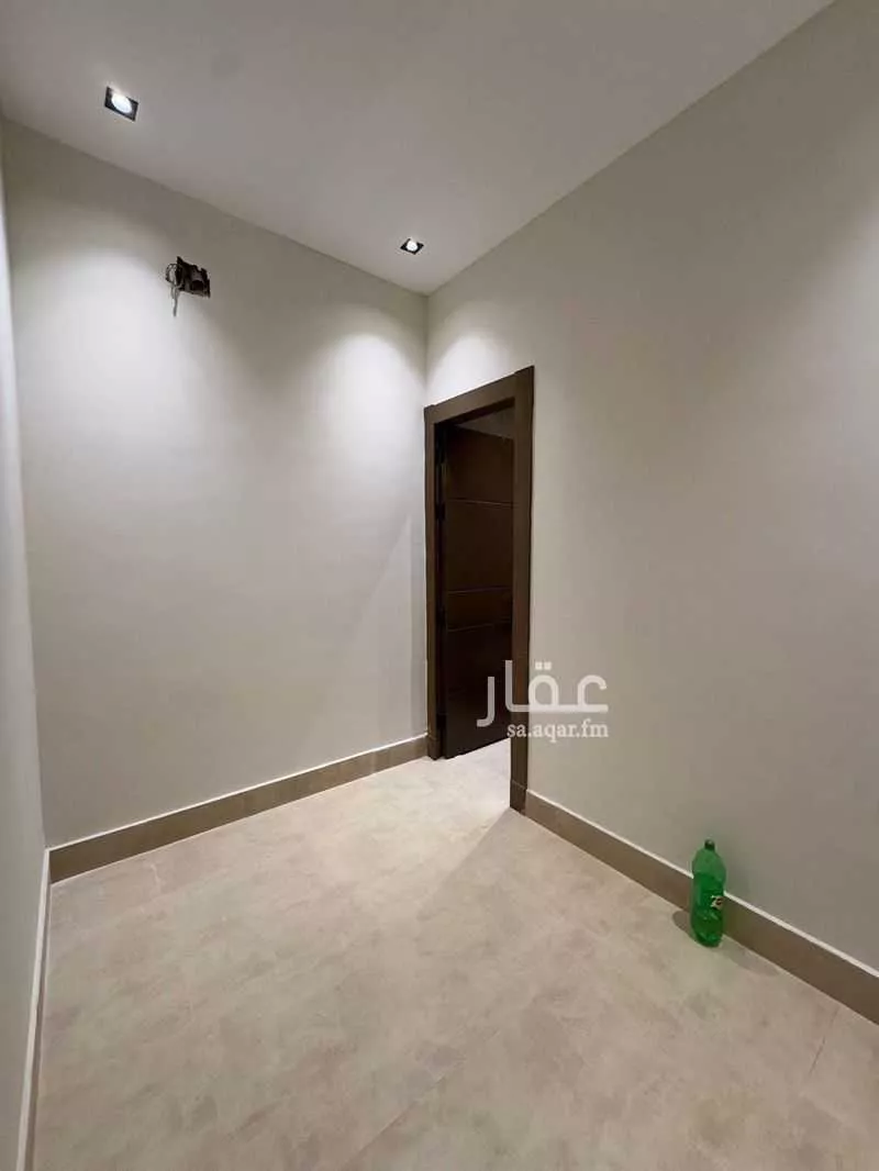 4 bedroom floor in Al Narjis 21