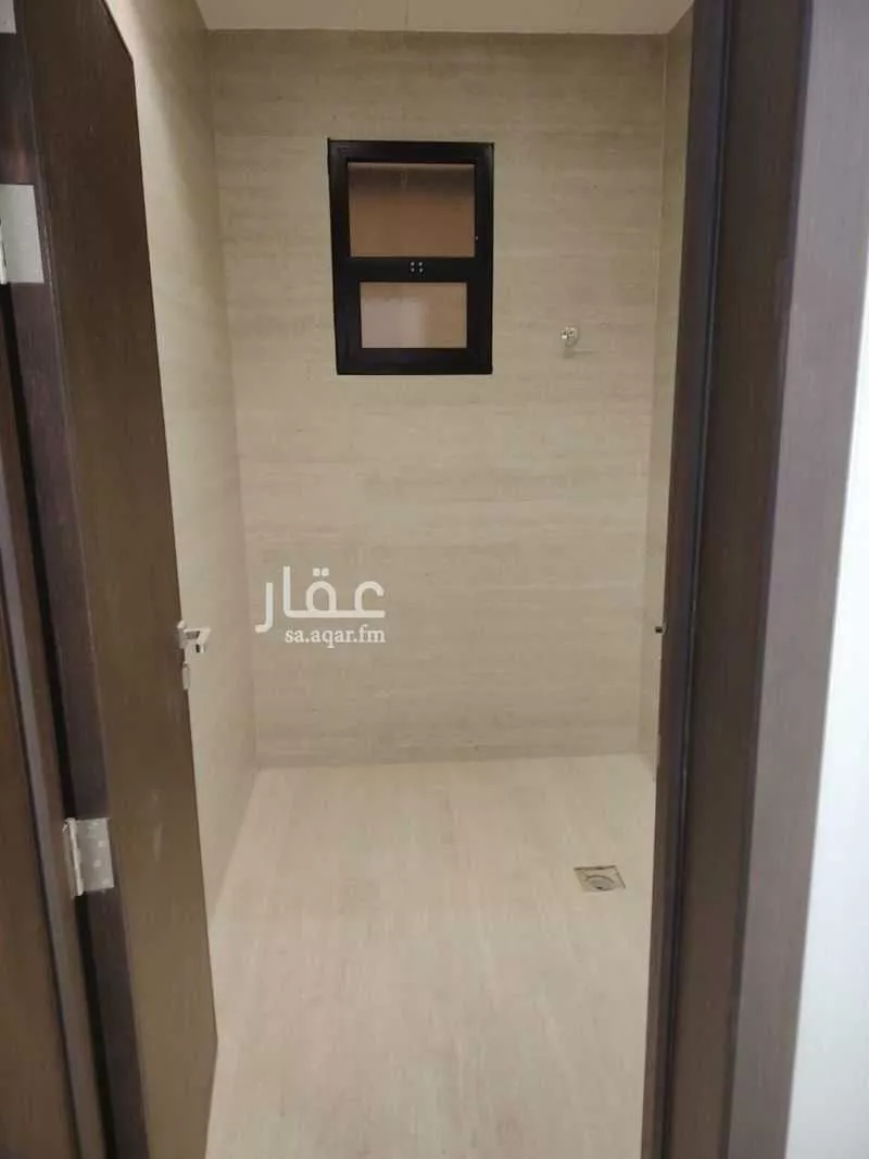 9 bedroom floor in Dahiat Namar 13