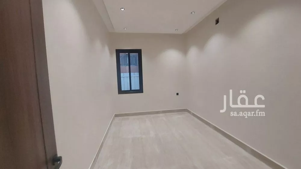 3 bedroom floor in Badr 6