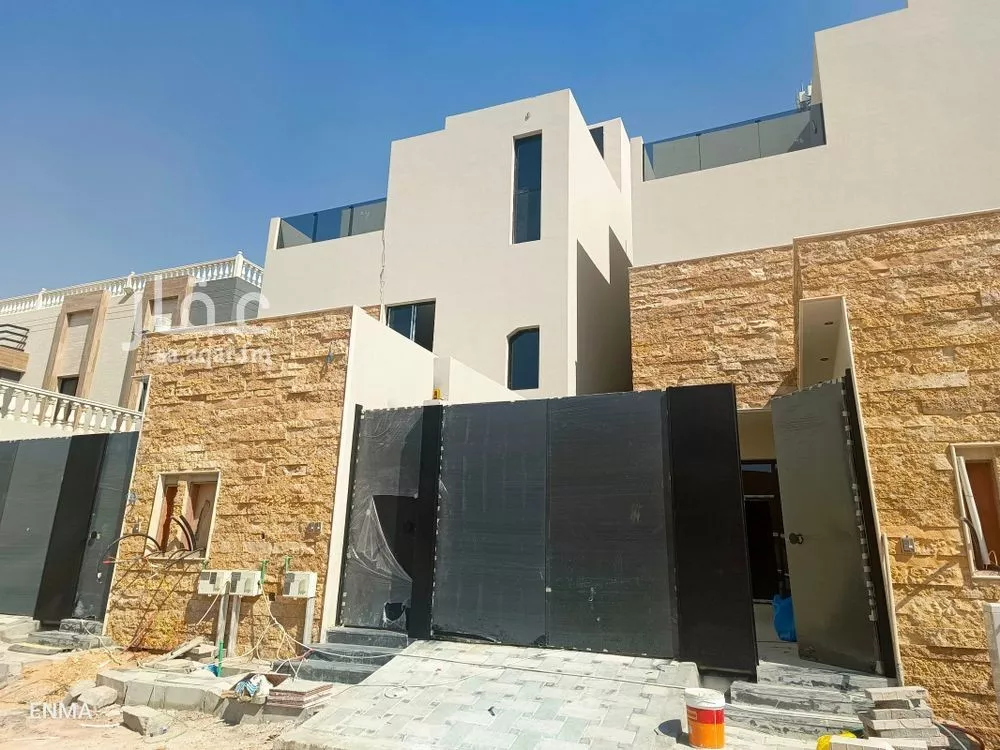 3 bedroom floor in Ishbiliyah 3