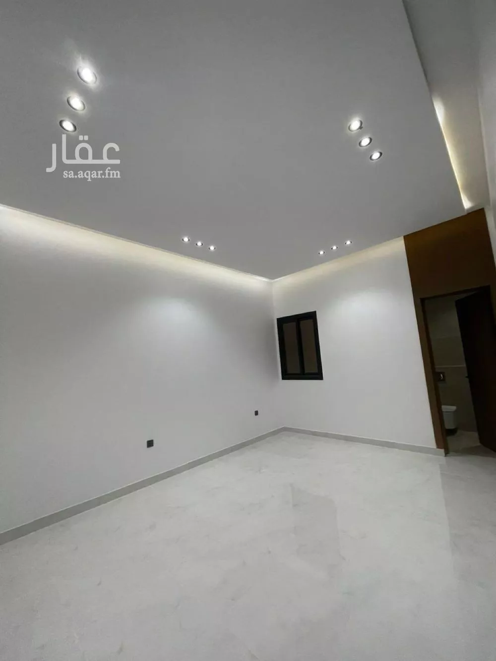 5 bedroom floor in Al Janadriyah 6