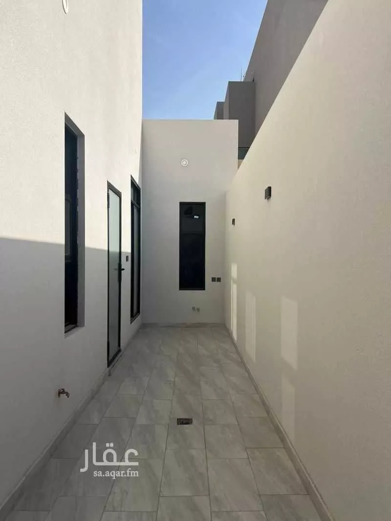4 bedroom floor in Al Narjis 12
