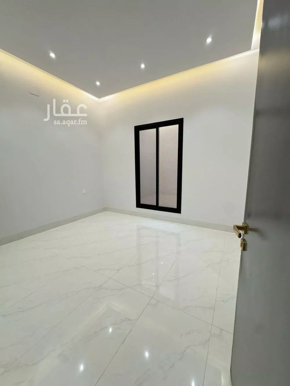 دور 5 غرف في الرمال 15