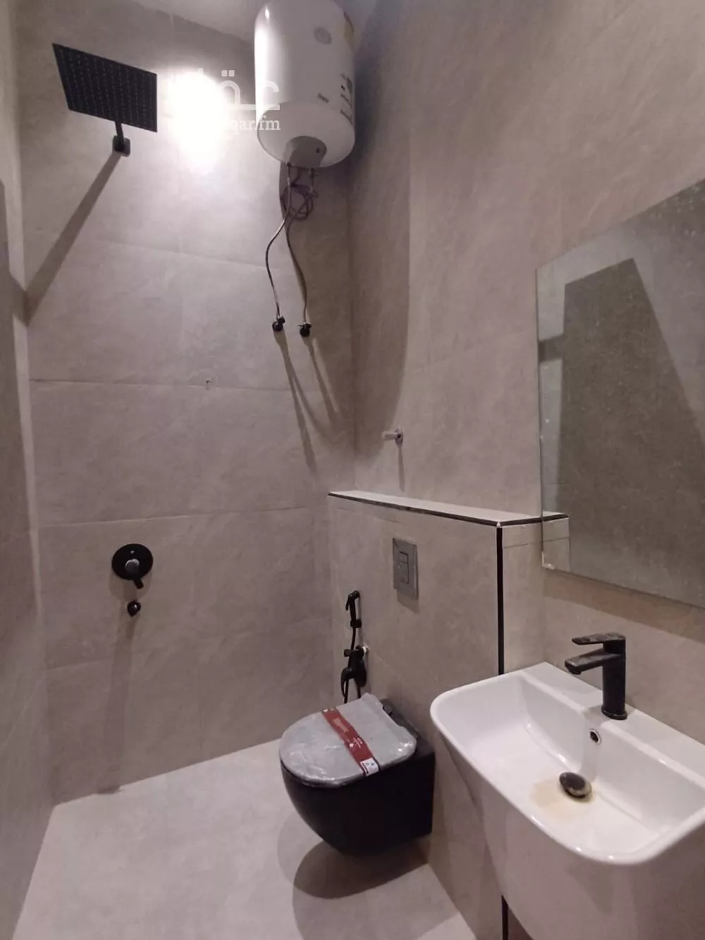 5 bedroom floor in Al Rimal 12