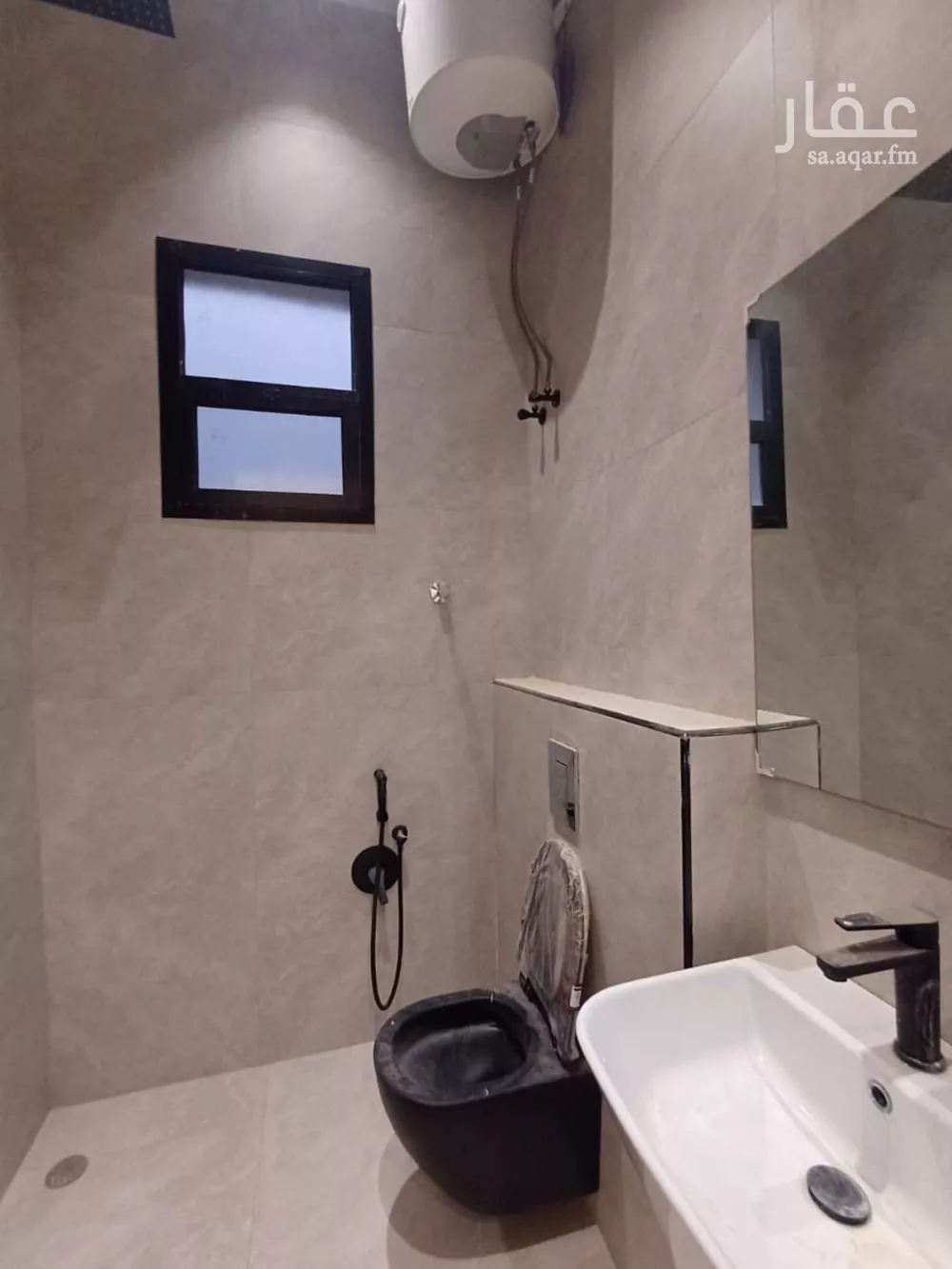 5 bedroom floor in Al Rimal 14