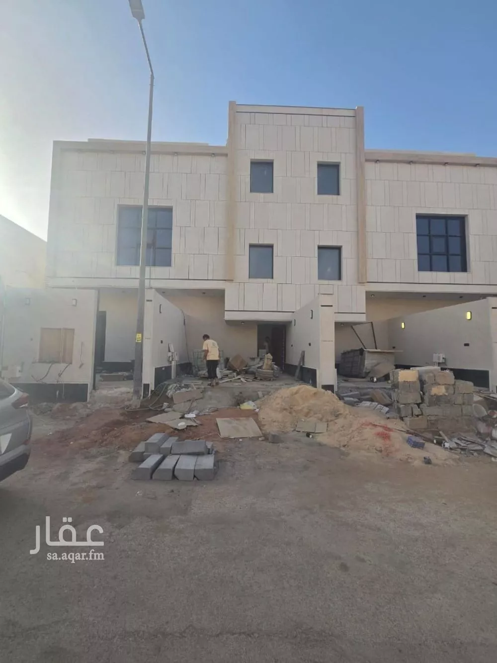 3 bedroom floor in Al Munsiyah 9