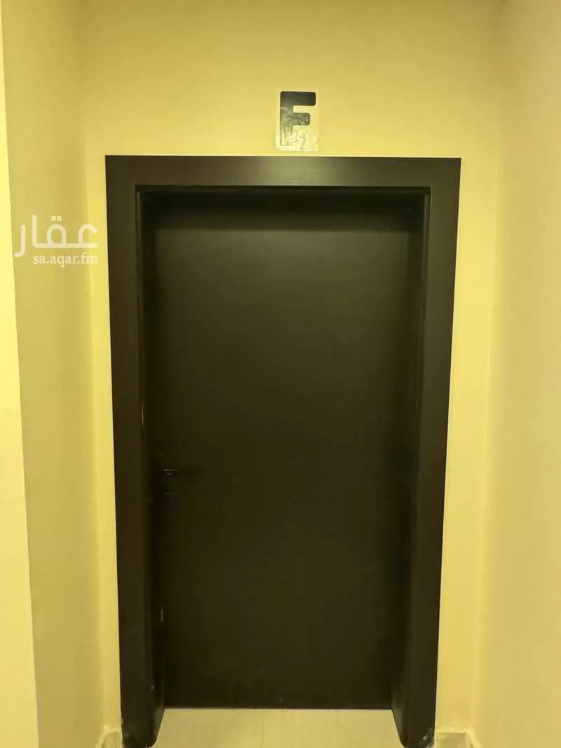 عقار 12 غرف في الوادي، الرياض 11