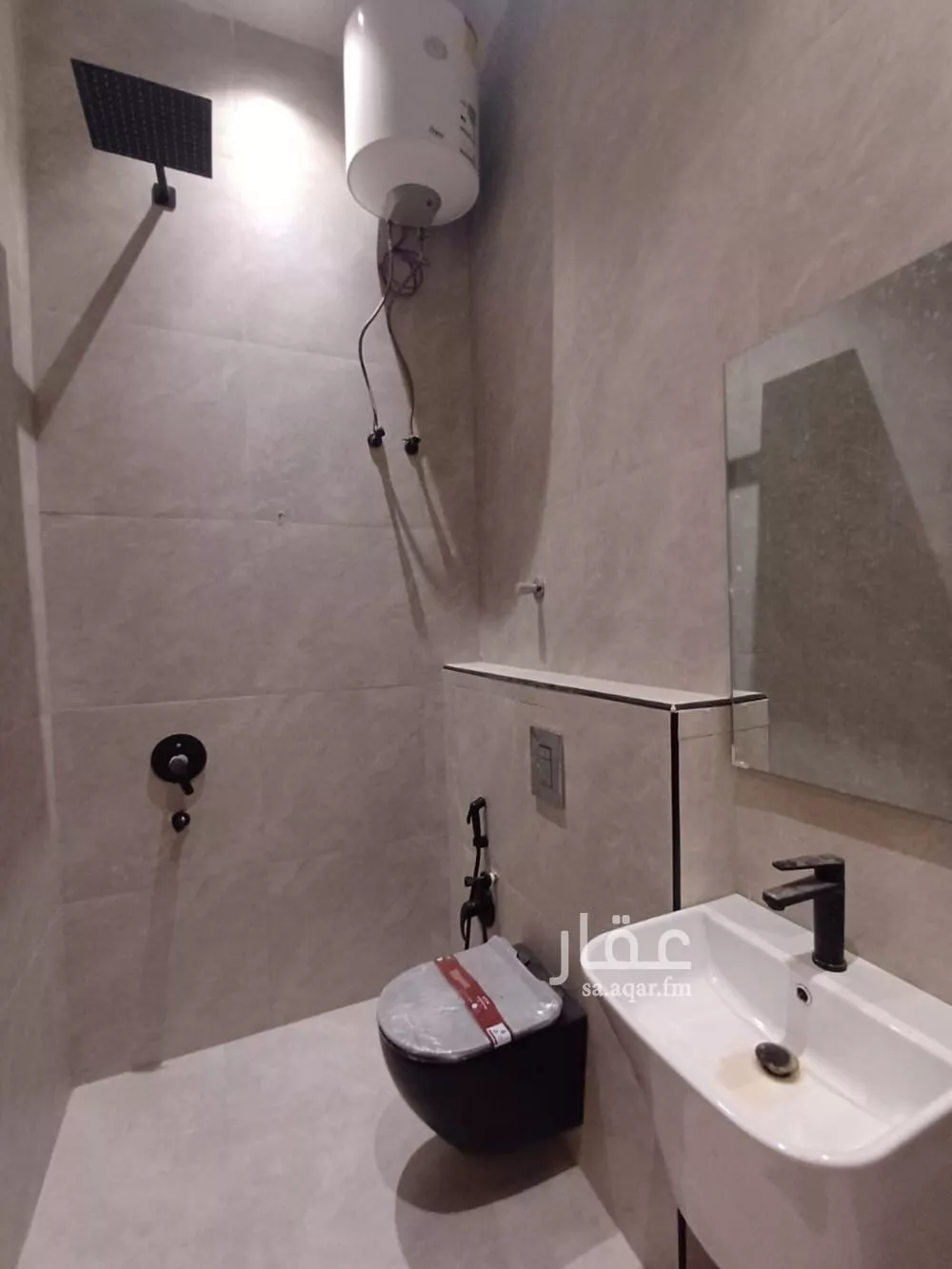 6 bedroom floor in Al Rimal 13