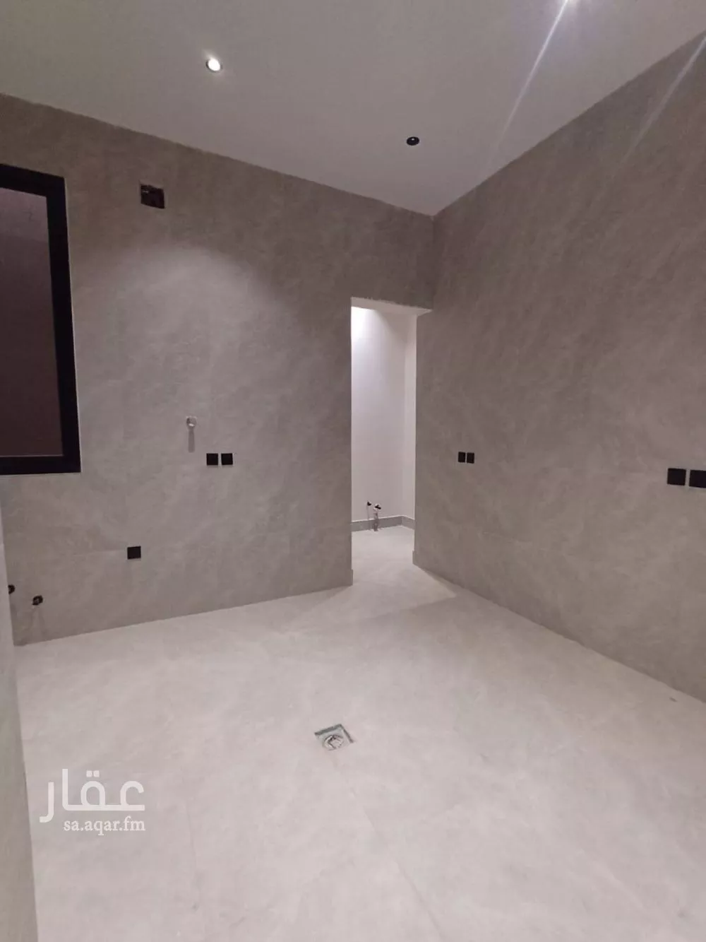 6 bedroom floor in Al Rimal 15