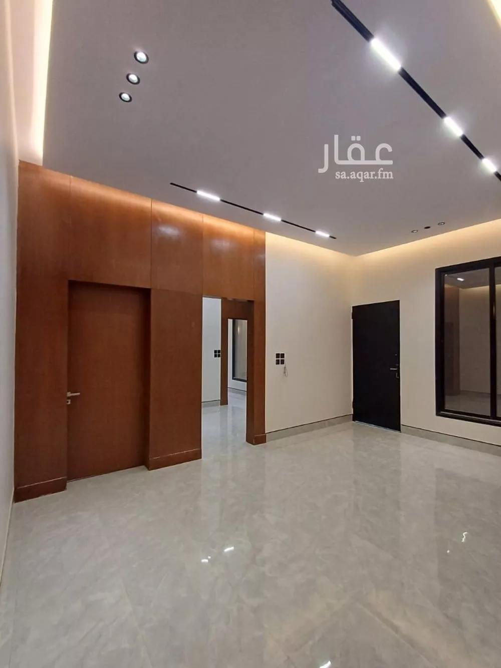 6 bedroom floor in Al Rimal 8