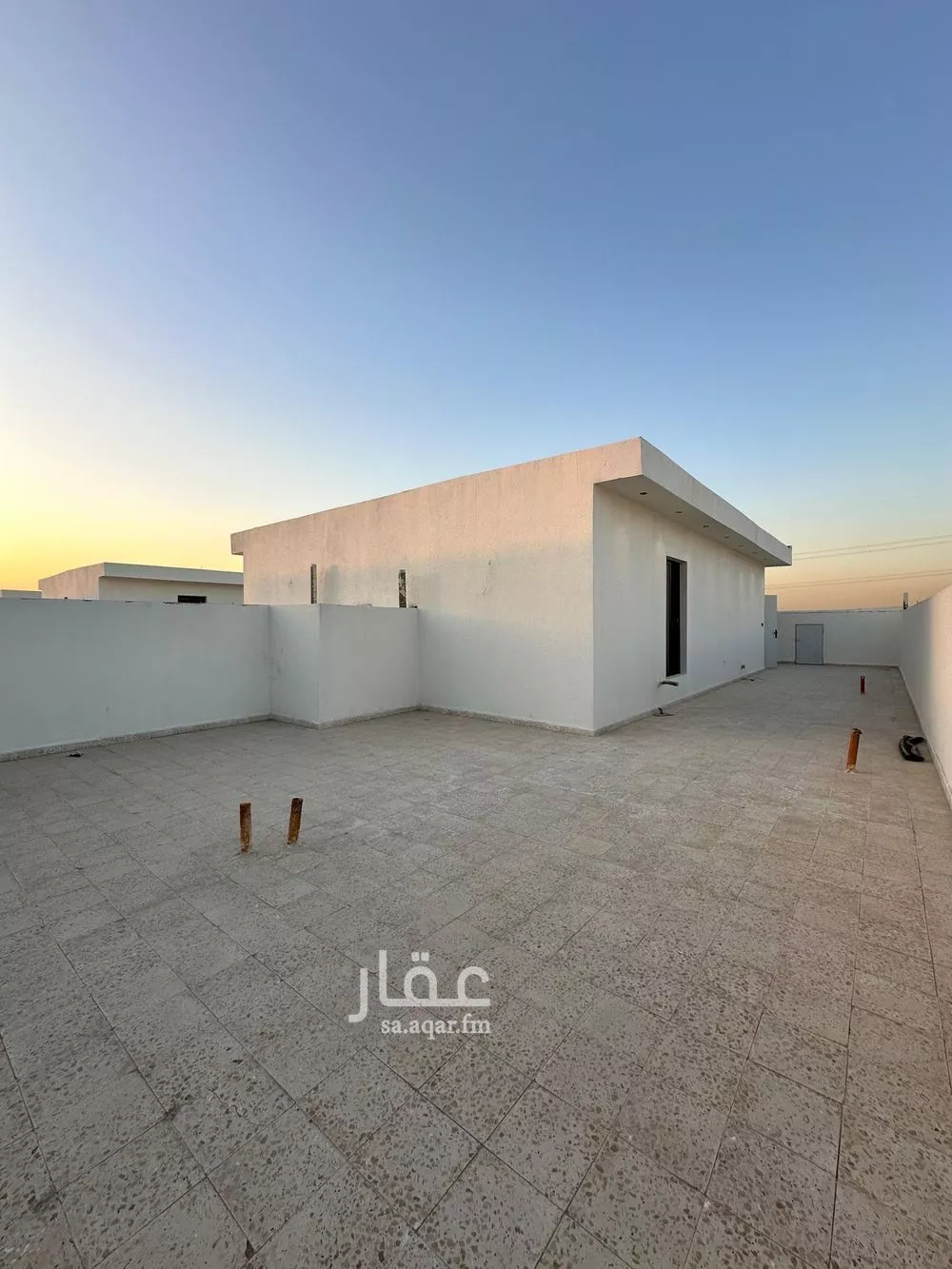 4 bedroom floor in Okaz 6