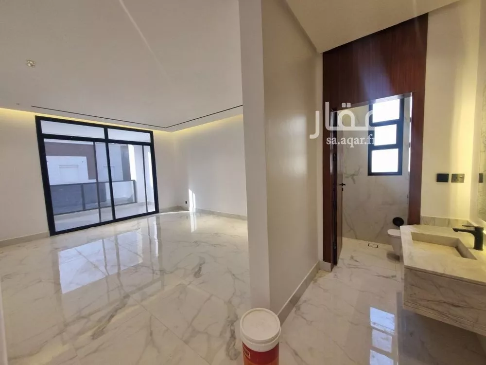 5 bedroom floor in Al Rimal 4