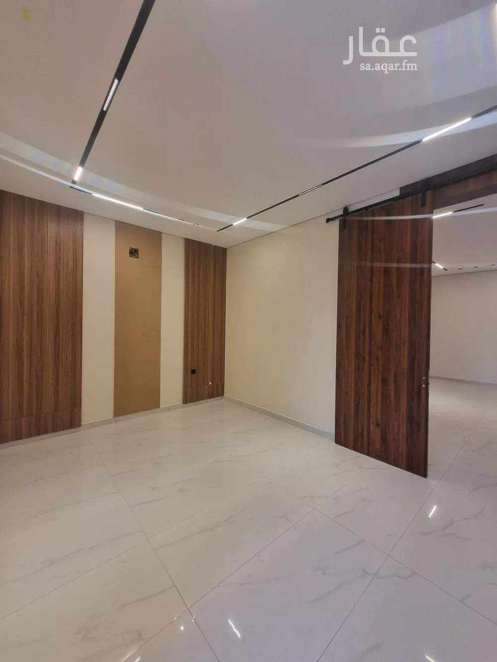 6 bedroom floor in Al Rimal 20