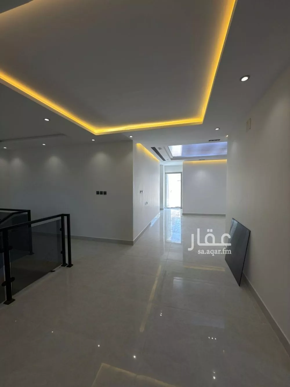 4 bedroom floor in Ad Dar Al Baida 3