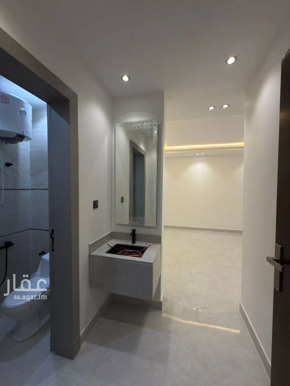 4 bedroom floor in Ad Dar Al Baida 7