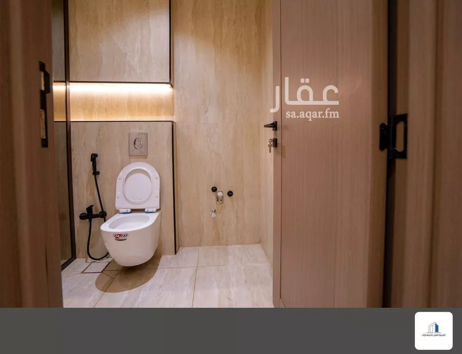 5 bedroom floor in Al Shifa 11