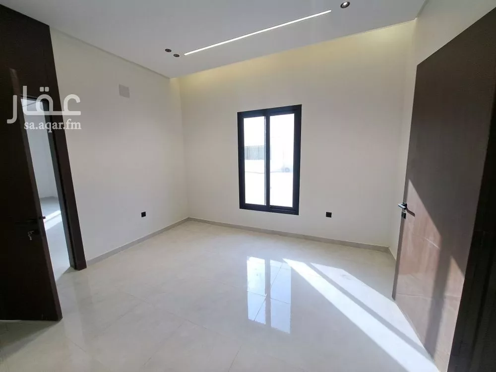 3 bedroom floor in Tuwaiq 14
