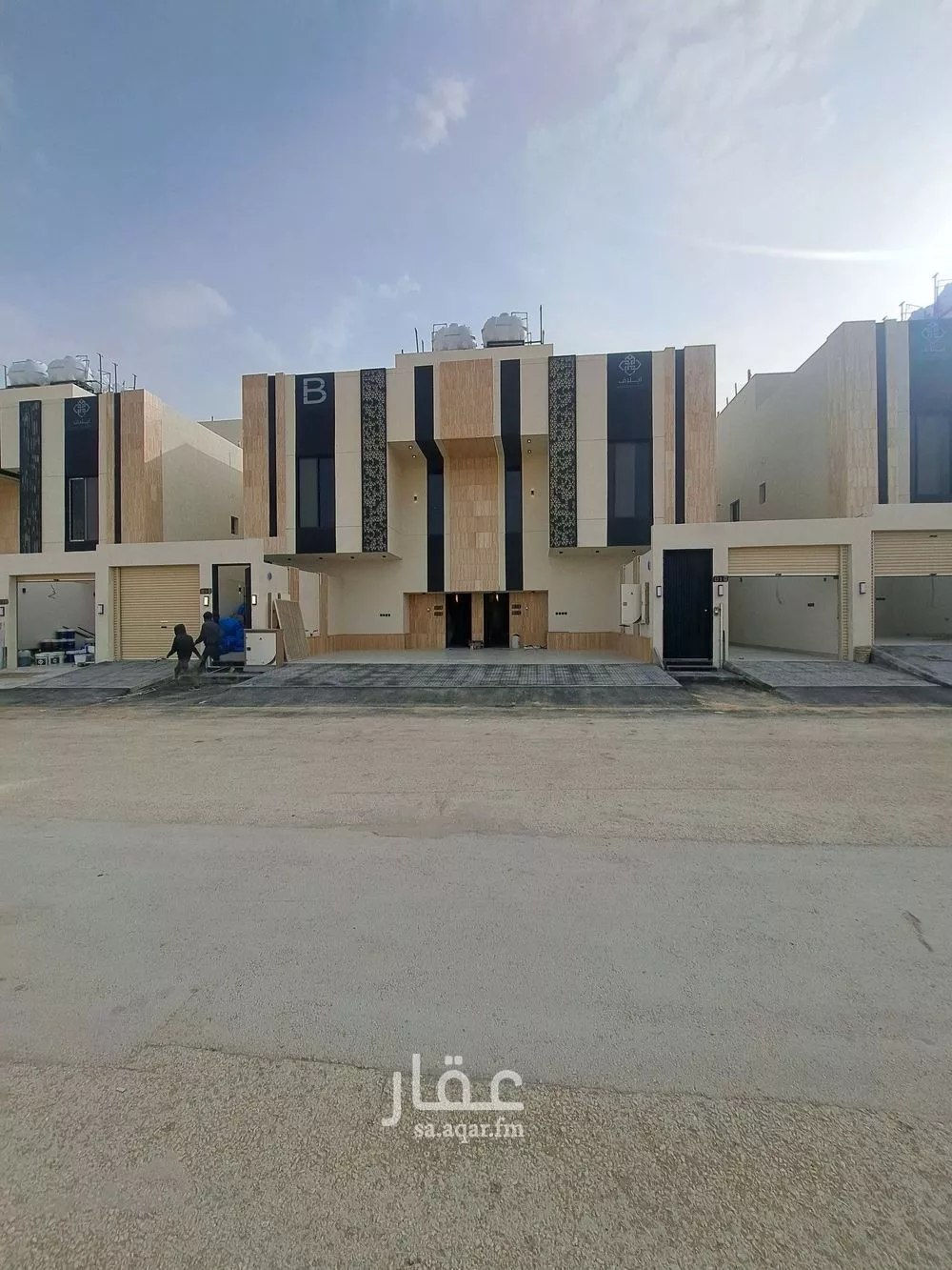 3 bedroom floor in Tuwaiq 4