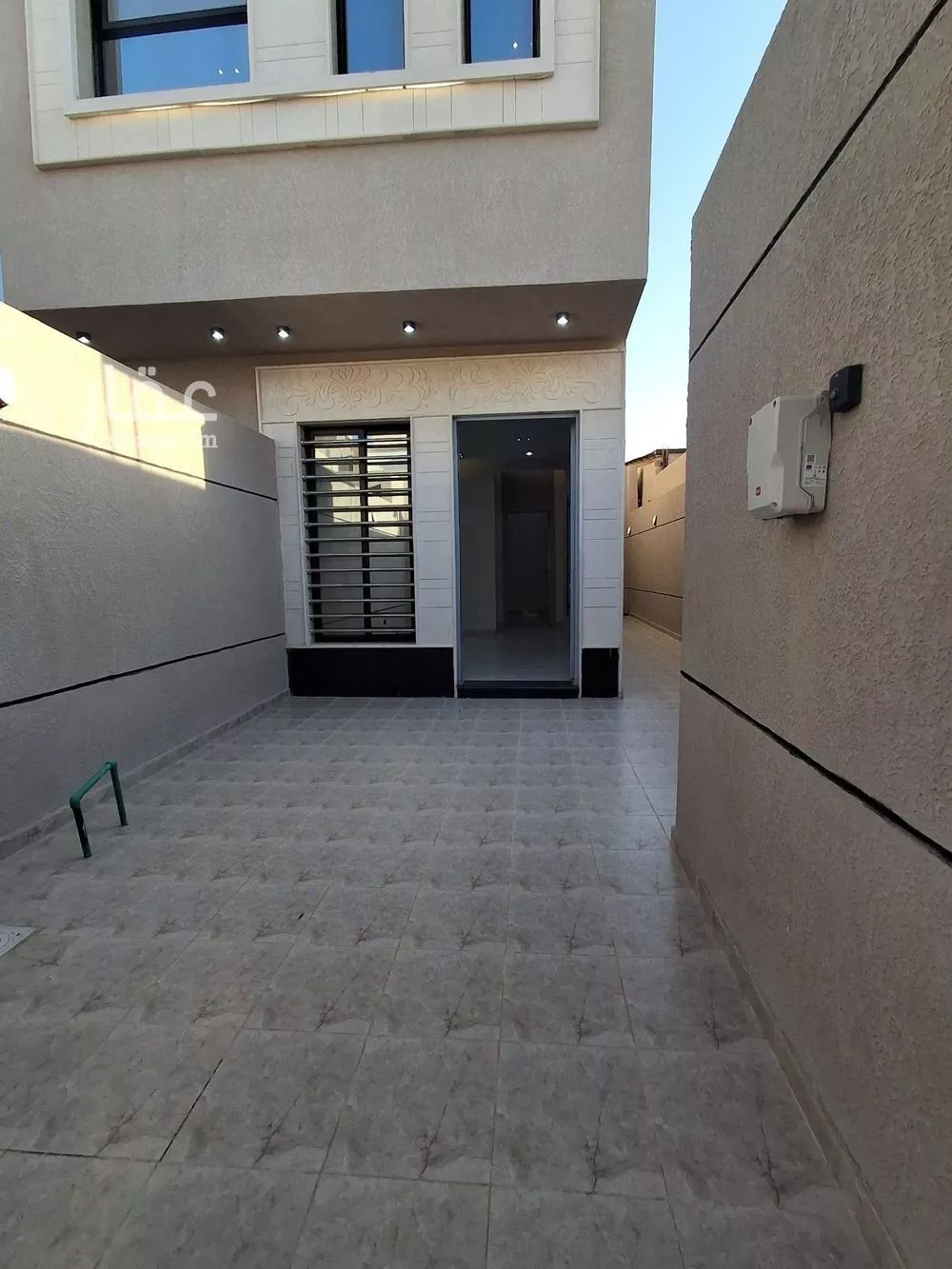 دور 4 غرف في ظهرة نمار 8