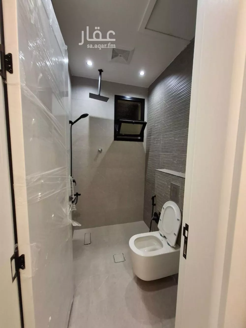 4 bedroom floor in Badr 15