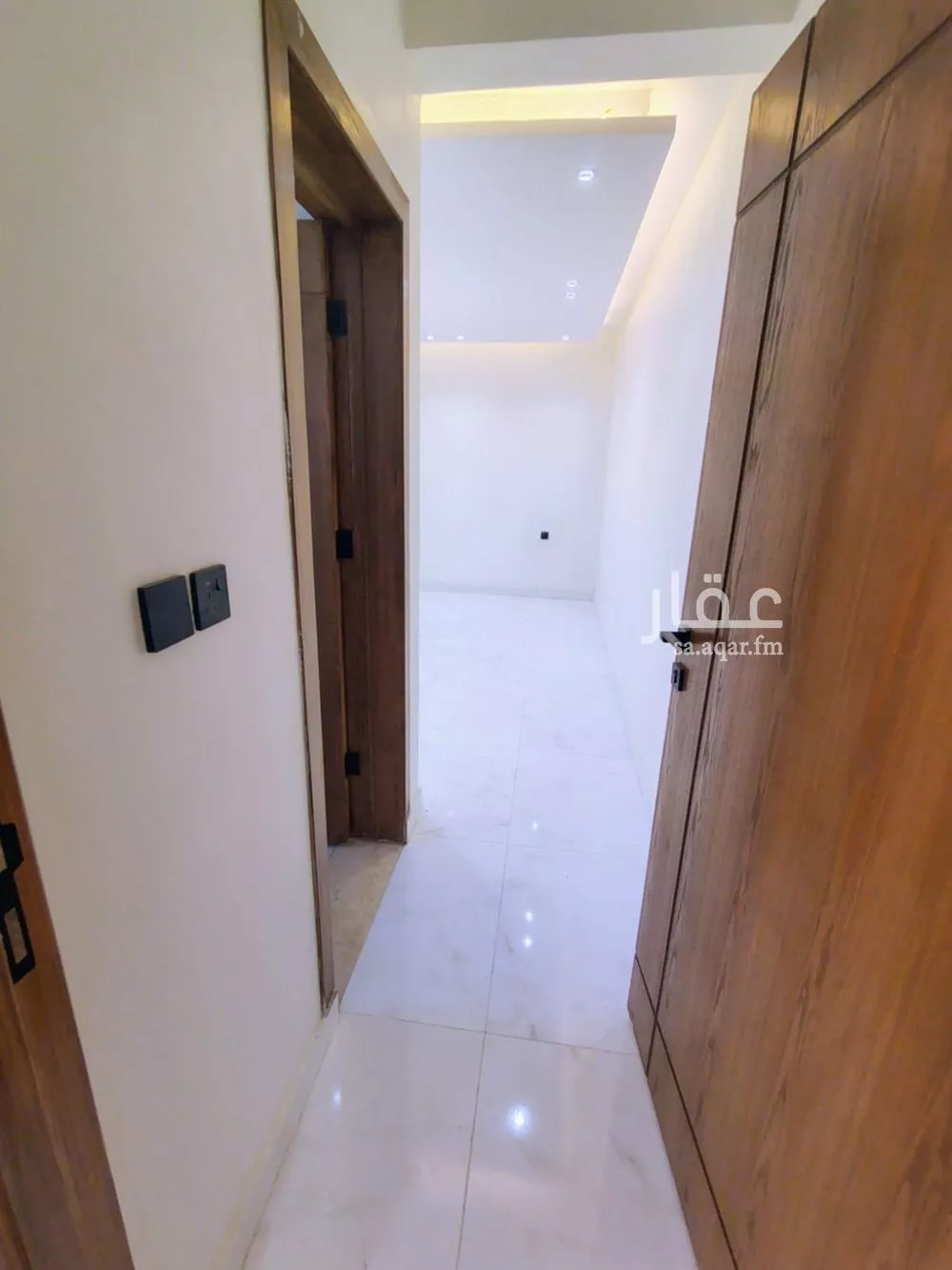 5 bedroom floor in Okaz 13