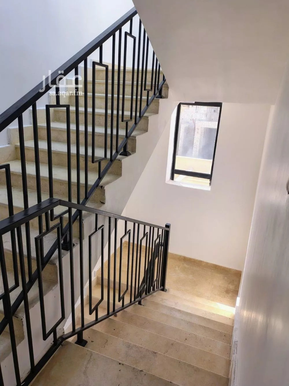 5 bedroom floor in Okaz 14