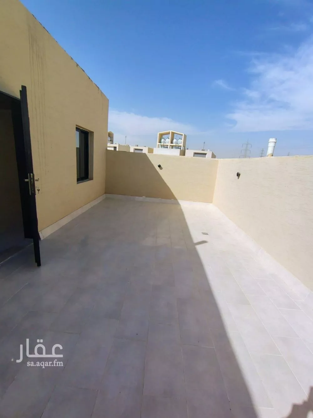 5 bedroom floor in Okaz 18