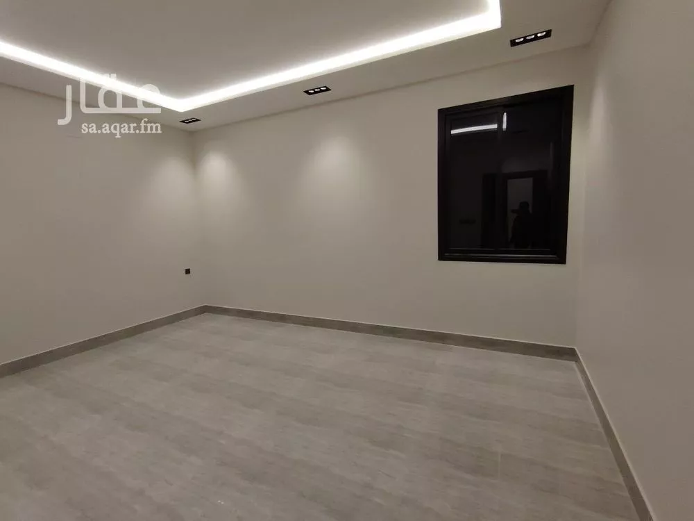5 bedroom floor in Al Rimal 2