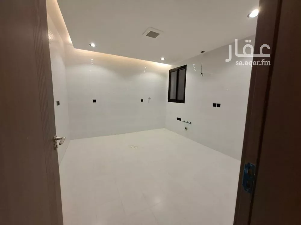 5 bedroom floor in Badr 20