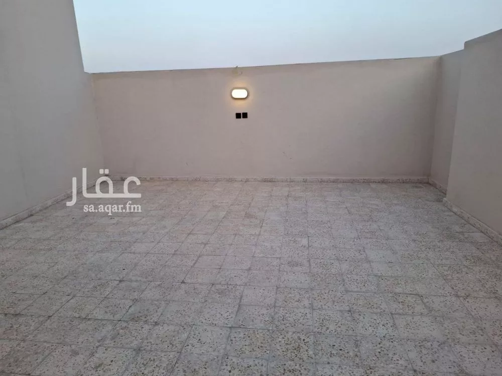 5 bedroom floor in Badr 22
