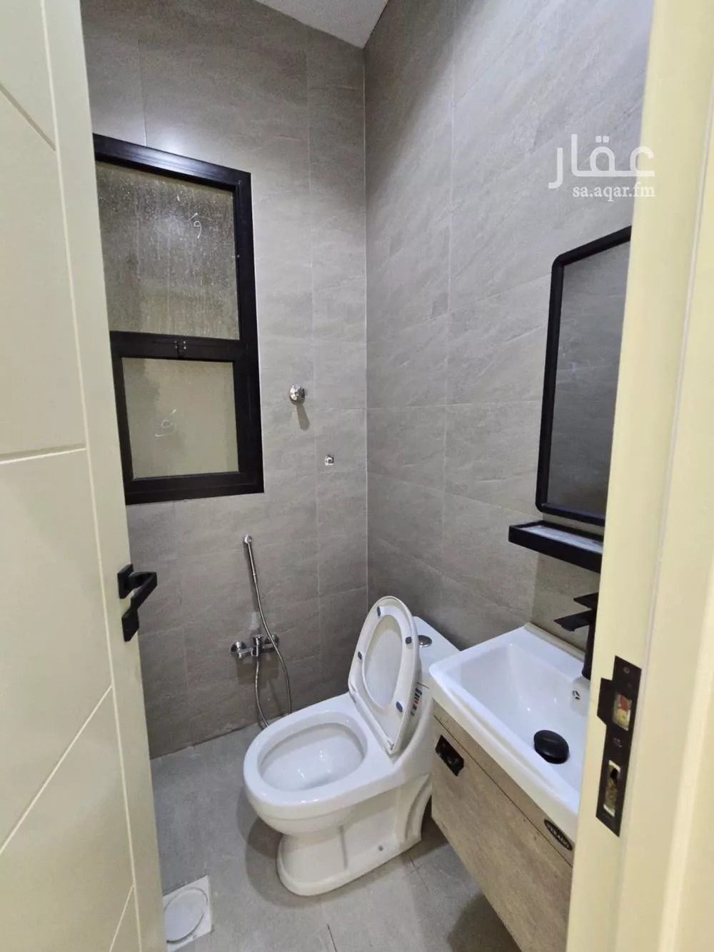 3 bedroom floor in Okaz 13