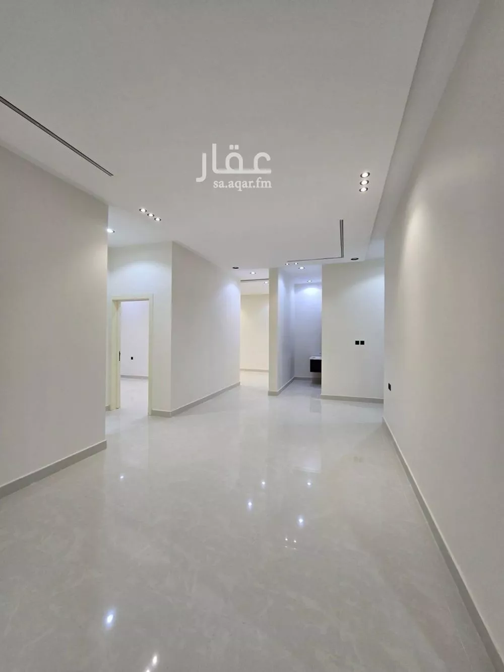 3 bedroom floor in Okaz 4