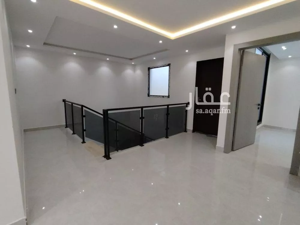 4 bedroom floor in Taibah 15