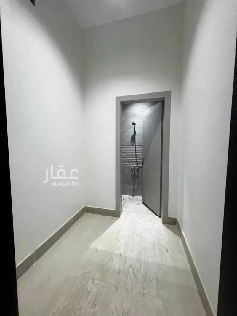 دور 5 غرف في طيبة 12