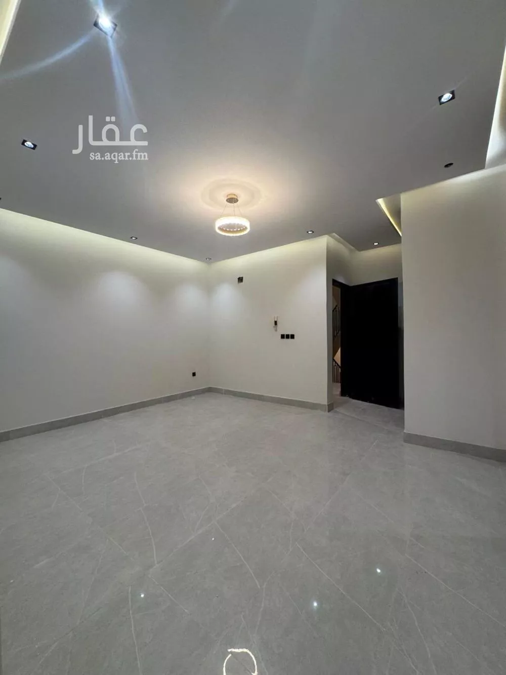 دور 5 غرف في طيبة 16
