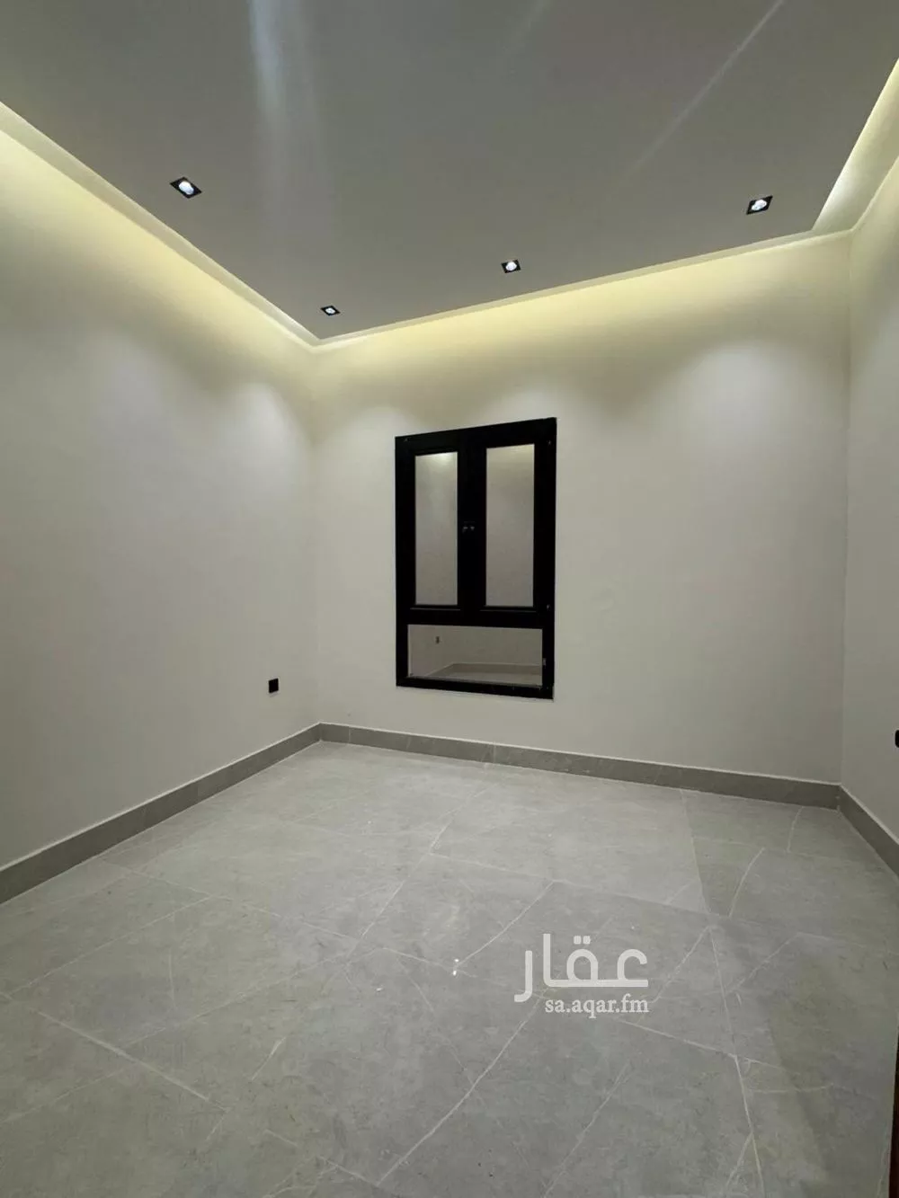 دور 5 غرف في طيبة 10